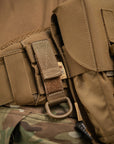 Fastening with D-ring