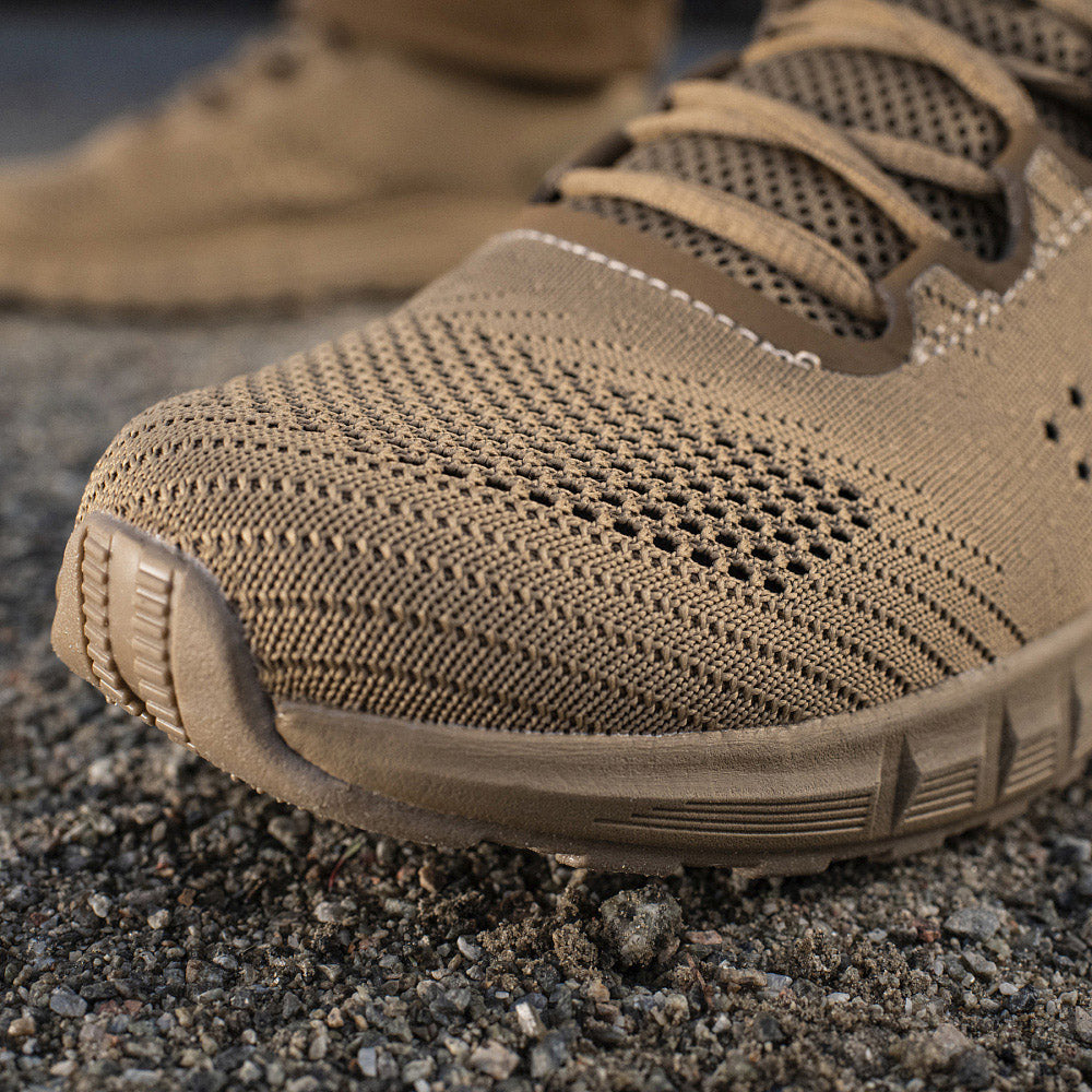 Summer Light Sneakers