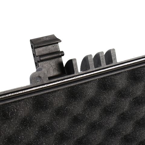Explorer Cases RED Line 13513 Geweer Koffer met Plukschuim