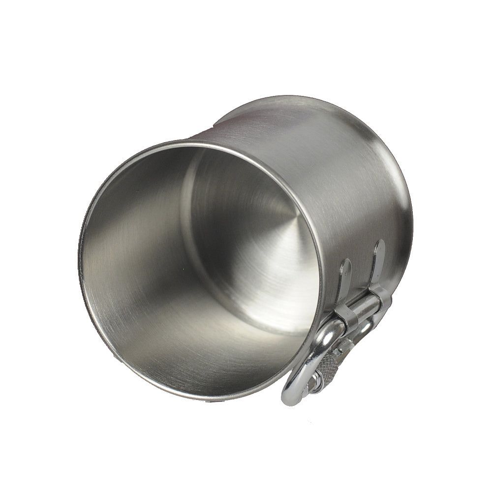 Mug with carabiner