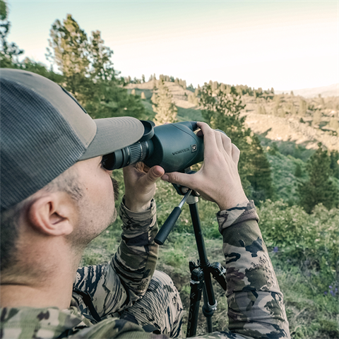 Vortex Viper HD 11-33x50 Spotting Scope  Recht