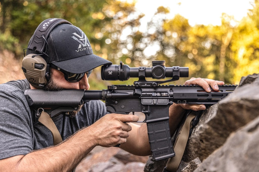 Vortex Richtkijker Strike Eagle 1-10x24 FFP, EBR-8 (MOA)
