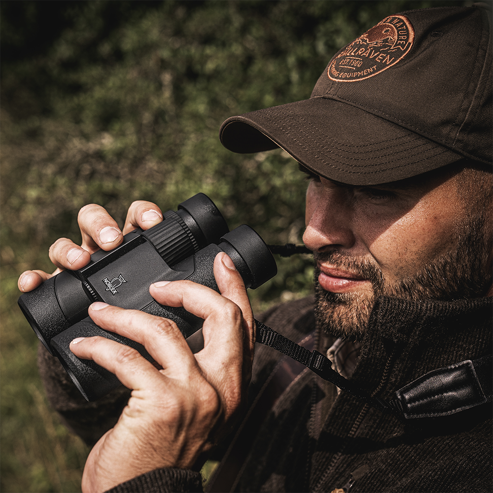 Noblex Verrekijker NF 10x42 inception