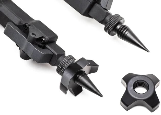 bipod_spike_claws_accu-tac_2_.jpg