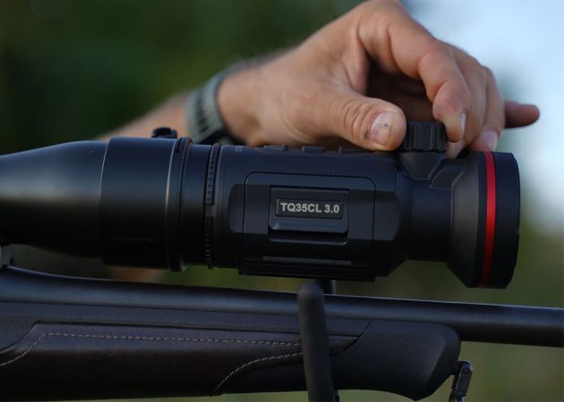 hikmicro_thunder_3.0_clip-on_tq35cl_thermal_imaging_camera_no_reticle_9_.jpg