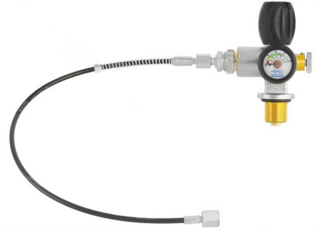 persluchtkraan_mde_jubilee_300_bar_din_met_manometer_en_slang.jpg