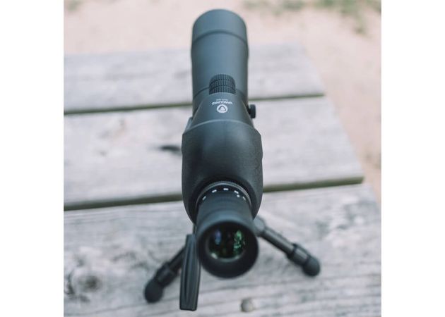 spotting_scope_vanguard_vesta_560a_15-45x60_16_.jpg